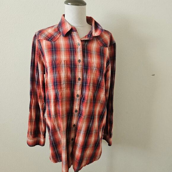 Ariat Women's Large Button-Up Flannel - Great Condition! - Picture 4 of 7